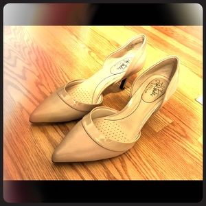 Meet your Posher, Sabrina